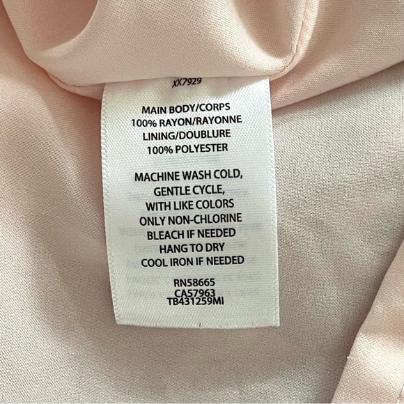 Treasure & Bond Tiered Floral Midi Dress Size XS - Picture 8 of 8